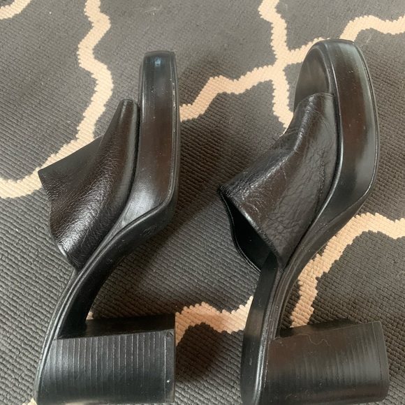 Shoes - Black Women's Heeled Shoes